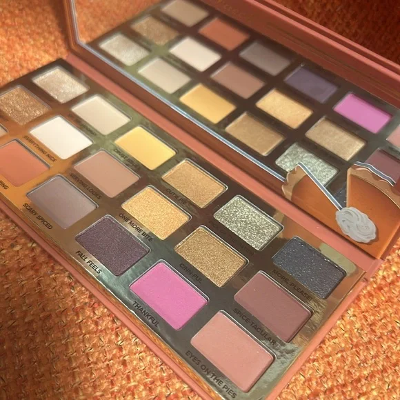 WOW Authentic Too Faced Pumpkin Spice Second Slice 18 Pan Eyeshadow Palette